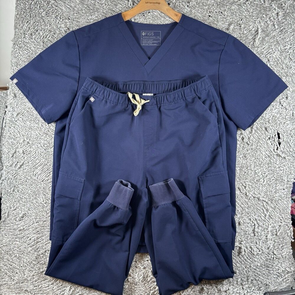 Figs Scrub Set Size XXL Top And XL Pants Men's Blue Stretch Nurse Tansen Cargo
